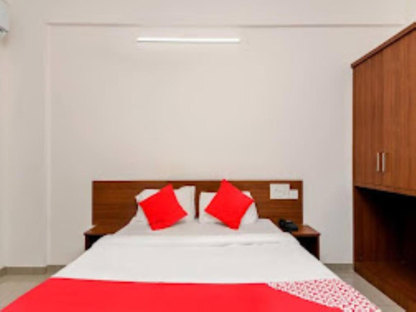 Hotel Samruddhi Lodging,Mangaluru Mulki Eksteriør billede